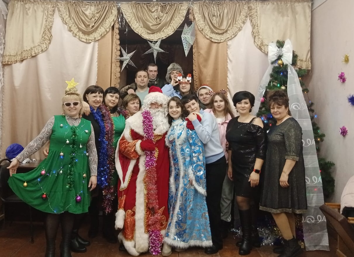 Новогодняя праздничная дискотека &quot;Новый год к нам мчится!&quot;.