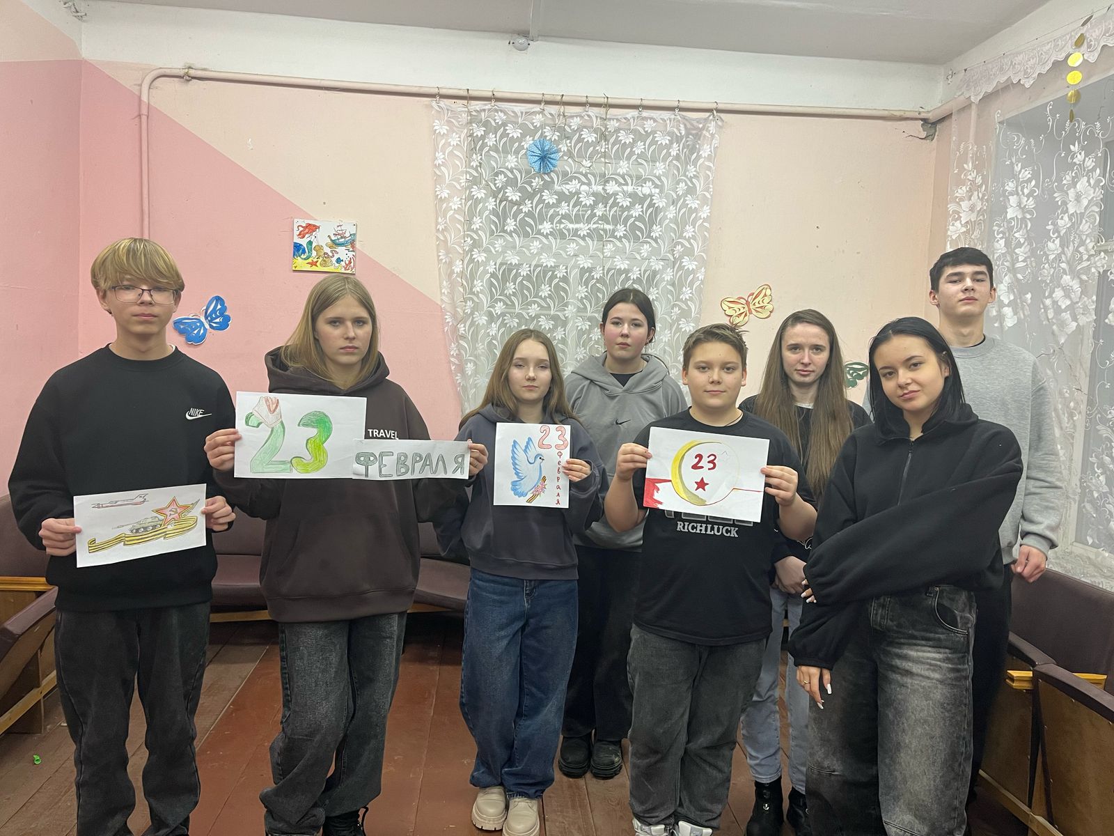 Творческое занятие «На страже Родины своей».