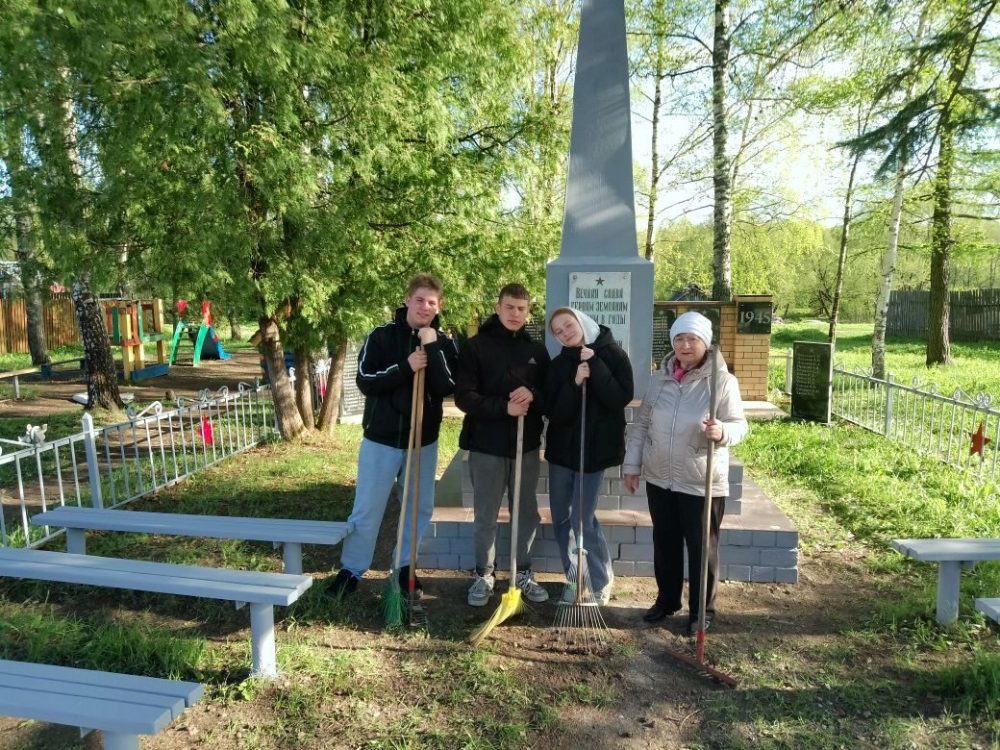 Акция «Обелиск» прошла в Семейкинском сельском поселении..