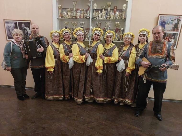 Участие в фестивале-конкурсе народного творчества «Поёт село моё родное!». Участие в фестивале-конкурсе народного творчества «Поёт село моё родное!».